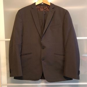 KENNETH COLE suit